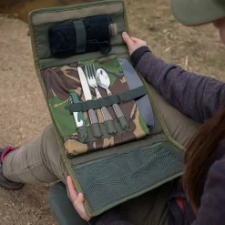 Trakker DPM Etui, Mit 1-Speiseset -Trakker Verkäufe ad trakker compact food set dpm lifestyle 2