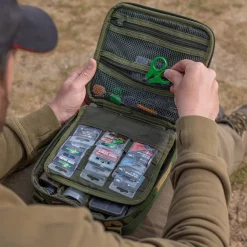 Trakker DPM Tackle Tasche, Kompakt -Trakker Verkäufe ad trakker compact tackle bag dpm lifestyle 2