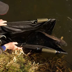Trakker Sanctuary V2 Rückhalte- & Wiegeschlinge, XL 25 Trakker Sanctuary V2 Rückhalte- & Wiegeschlinge, XL -Trakker Verkäufe trakker sanctuary retention sling v2 5 1
